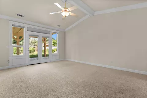 Living - 3052 Clear Water Ct, Redding, CA 96002 photo 10 of 10