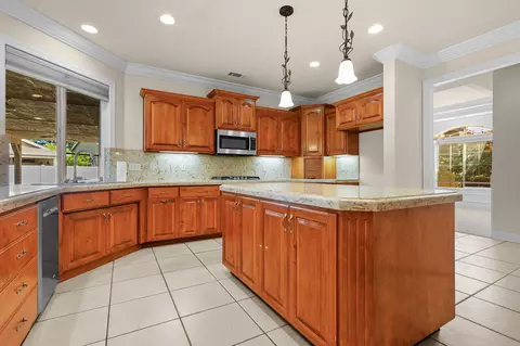 Kitchen - 3052 Clear Water Ct, Redding, CA 96002 photo 1 of 4