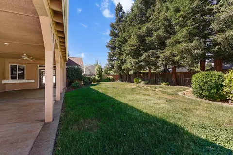 Exterior - 3052 Clear Water Ct, Redding, CA 96002 photo 4 of 13