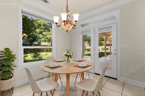 Dining - 3052 Clear Water Ct, Redding, CA 96002 photo 2 of 2