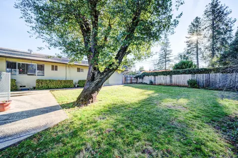 Exterior - 920 Hallmark Dr, Redding, CA 96001 photo 8 of 14