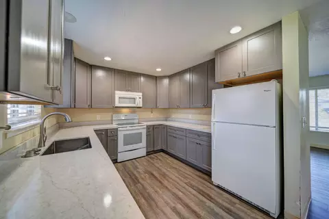 Kitchen - 920 Hallmark Dr, Redding, CA 96001 photo 2 of 4