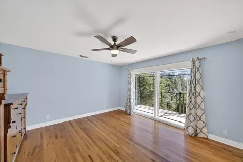 Bedroom - 14385 Sundown Dr, Redding, CA 96003 photo 2 of 3