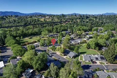 View/Area - 1830 Del Mar Ave, Redding, CA 96003 photo 3 of 6