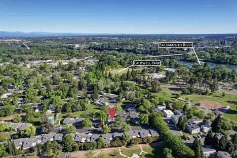 View/Area - 1830 Del Mar Ave, Redding, CA 96003 photo 4 of 6