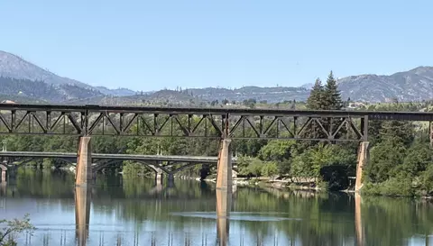 View/Area - 1830 Del Mar Ave, Redding, CA 96003 photo 6 of 6