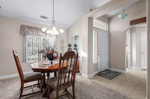Entry Way - 3086 Henrys Fork Dr, Redding, CA 96002 photo 1 of 1