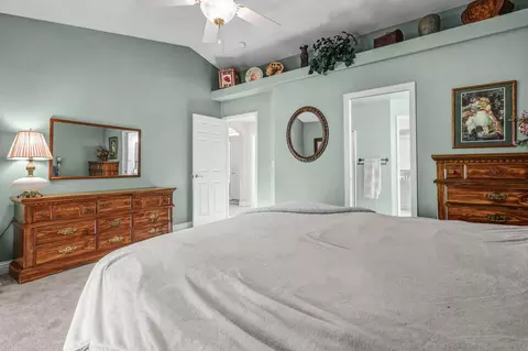 Bedroom - 3086 Henrys Fork Dr, Redding, CA 96002 photo 2 of 3
