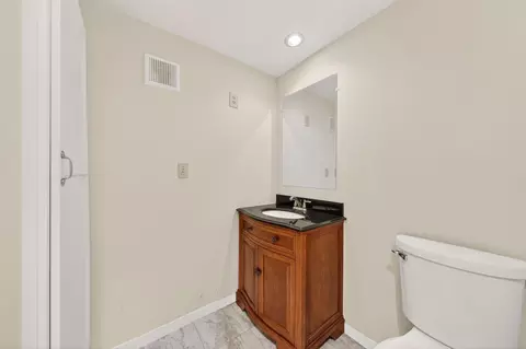Bath - 7682 Brokeoff Meadows Rd, Shingletown, CA 96088 photo 2 of 3