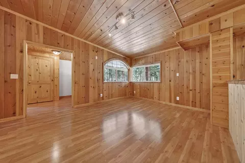Living - 7682 Brokeoff Meadows Rd, Shingletown, CA 96088 photo 2 of 3