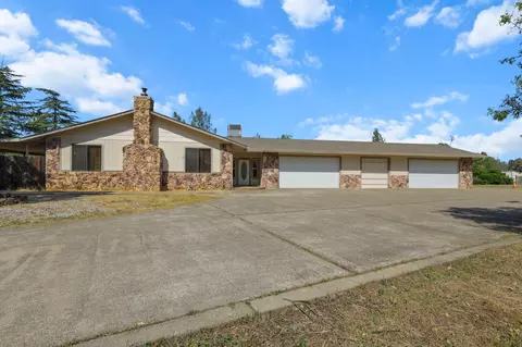 3327 El Camino Dr, Cottonwood, CA 96022