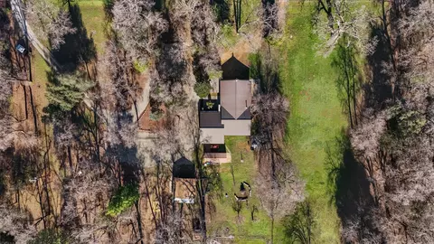 View/Area - 11131 Sara Dr, Redding, CA 96003 photo 17 of 20