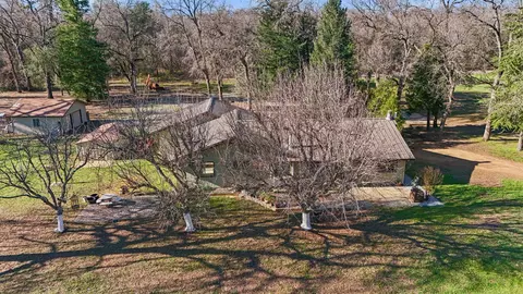 Exterior - 11131 Sara Dr, Redding, CA 96003 photo 32 of 32