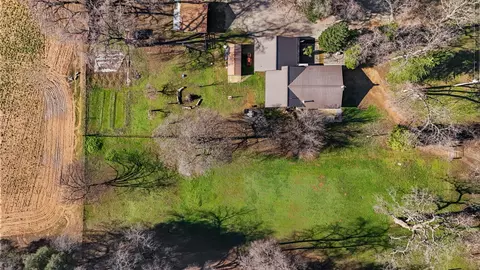 View/Area - 11131 Sara Dr, Redding, CA 96003 photo 16 of 20