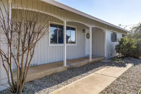 5537 Olive St, Anderson, CA 96007 photo 8