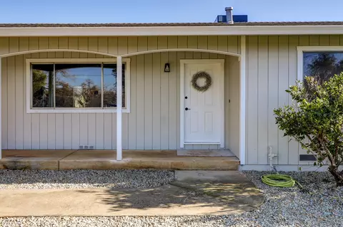 5537 Olive St, Anderson, CA 96007 photo 7