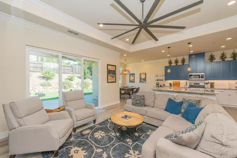 1403 Spinnaker Dr, Redding, CA 96003 photo 11