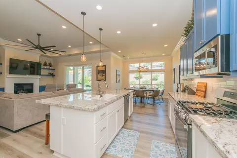 1403 Spinnaker Dr, Redding, CA 96003 photo 17