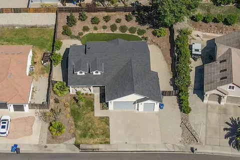 1403 Spinnaker Dr, Redding, CA 96003 photo 5