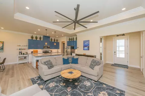 1403 Spinnaker Dr, Redding, CA 96003 photo 9