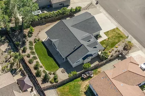 1403 Spinnaker Dr, Redding, CA 96003 photo 6