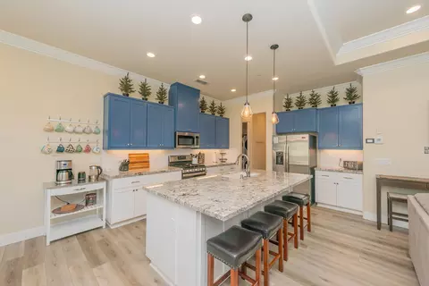 1403 Spinnaker Dr, Redding, CA 96003 photo 16
