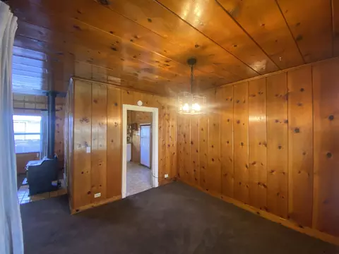 Dining - 230 Myrtle St, Chester, CA 96020 photo 3 of 3