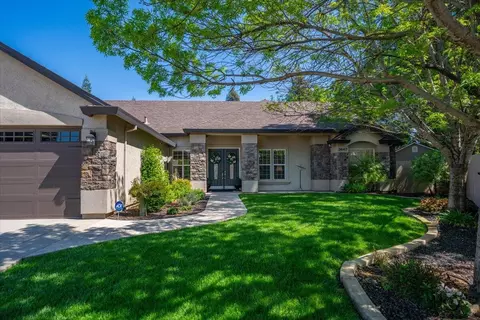 Exterior - 3647 Laver Ct, Redding, CA 96002 photo 29 of 32