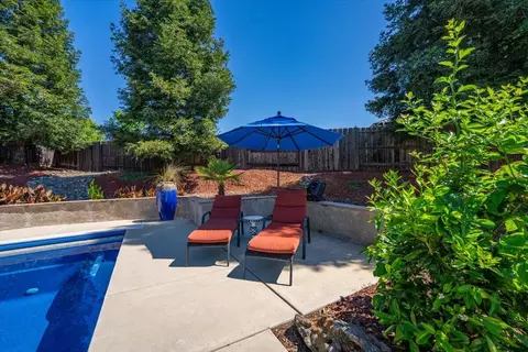 Exterior - 3647 Laver Ct, Redding, CA 96002 photo 21 of 32