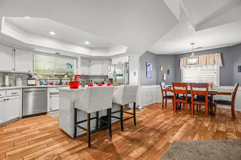 Kitchen - 780 Teakwood Dr, Redding, CA 96003 photo 4 of 4