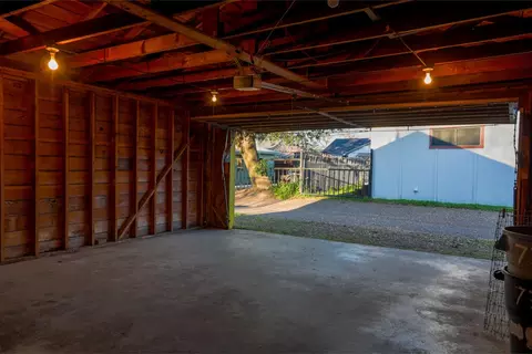 Exterior - 734 Douglass St, Red Bluff, CA 96080 photo 9 of 12
