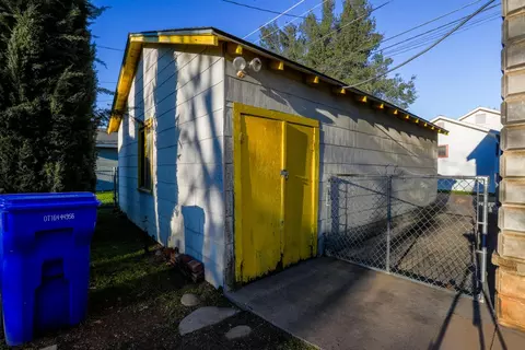 Exterior - 734 Douglass St, Red Bluff, CA 96080 photo 12 of 12