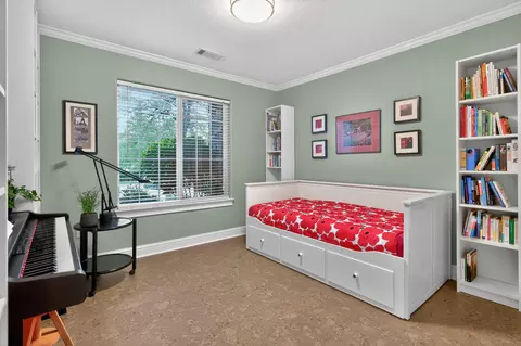 Bedroom - 11456 Wales Dr, Redding, CA 96003 photo 4 of 4