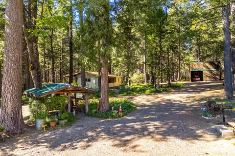 Exterior - 30481 Rl Smith Logging Rd, Oak Run, CA 96069 photo 5 of 18
