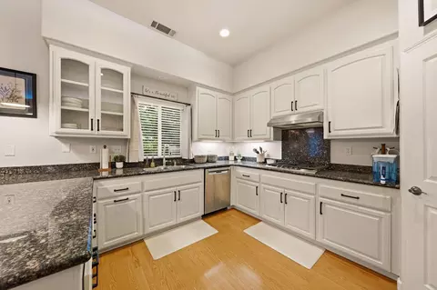 Kitchen - 1030 Tulare Ct, Redding, CA 96003 photo 2 of 3