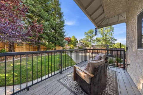Exterior - 1030 Tulare Ct, Redding, CA 96003 photo 5 of 13