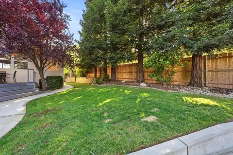 Exterior - 1030 Tulare Ct, Redding, CA 96003 photo 6 of 13