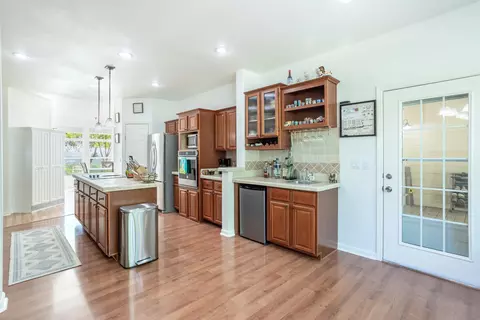 21100 Doe Run Way, Red Bluff, CA 96080 photo 5