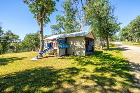 21100 Doe Run Way, Red Bluff, CA 96080 photo 48