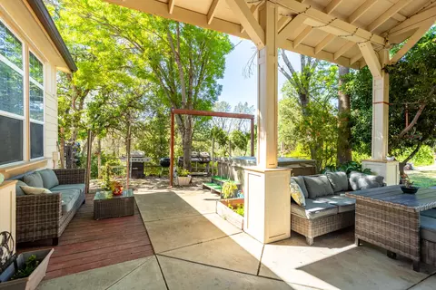 21100 Doe Run Way, Red Bluff, CA 96080 photo 37