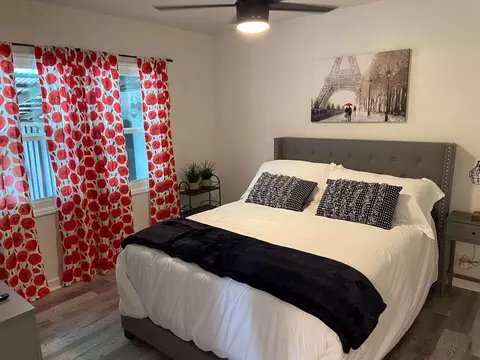 Bedroom - 135 Treasure Dr, Red Bluff, CA 96080 photo 2 of 3