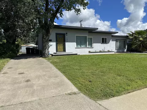 Exterior - 135 Treasure Dr, Red Bluff, CA 96080 photo 3 of 6