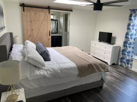 Bedroom - 135 Treasure Dr, Red Bluff, CA 96080 photo 3 of 3