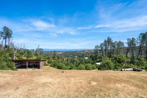 15809 Old Stage Coach Rd, Redding, CA 96001 photo 9