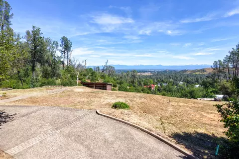 15809 Old Stage Coach Rd, Redding, CA 96001 photo 3