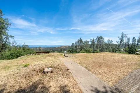 15809 Old Stage Coach Rd, Redding, CA 96001 photo 6