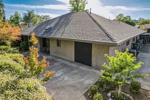 Exterior - 1773 Soda Springs Cir, Redding, CA 96002 photo 6 of 13