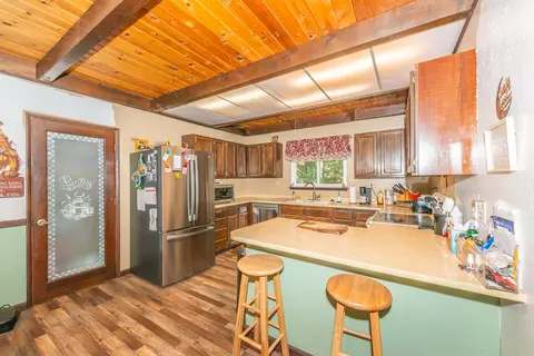 Kitchen - 29837 Westmoore Rd, Shingletown, CA 96088 photo 1 of 4
