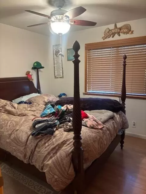 Bedroom - 20120 Arrowood St, Burney, CA 96013 photo 1 of 2