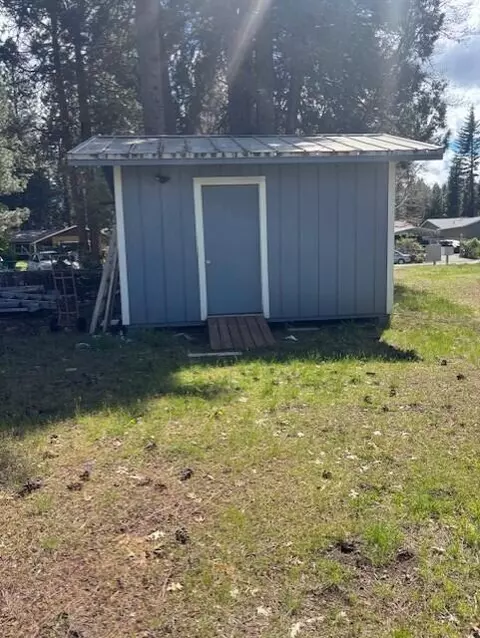 Exterior - 20120 Arrowood St, Burney, CA 96013 photo 3 of 3